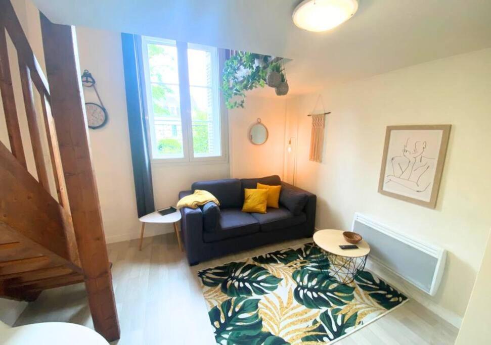 Le Sainte-Croix - Poitiers Centre - La Conciergerie. Appartement Buitenkant foto